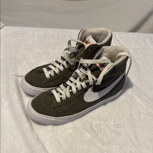 Nike Green and White High-Top Sneakers with Suede Finish